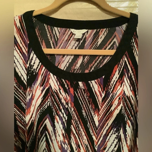 ESTABLISHED 1946~BLOUSE~ SIZE 18-20 - Picture 2 of 5